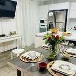 Tatil Evi Superbe Rez-de-villa 6p Calme & A Pied