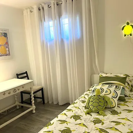 Tatil Evi Superbe Rez-de-villa 6p Calme & A Pied
